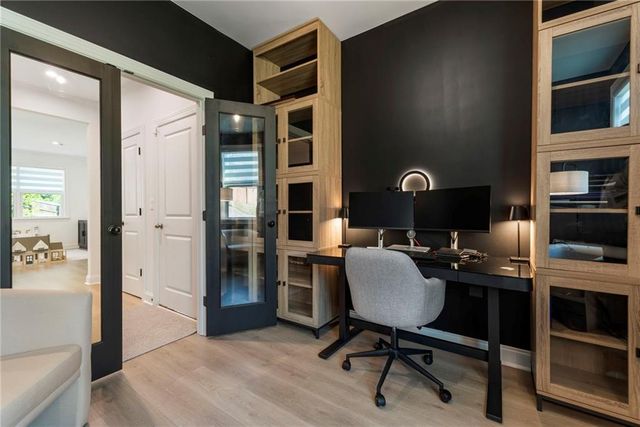 4010 Maple Oak Court, Kennesaw, GA 30152