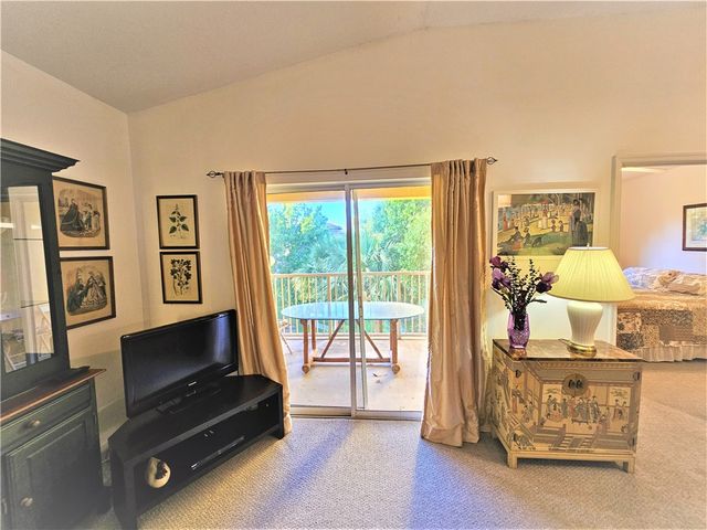 5050 Fairways Circle E301, Vero Beach, FL 32967