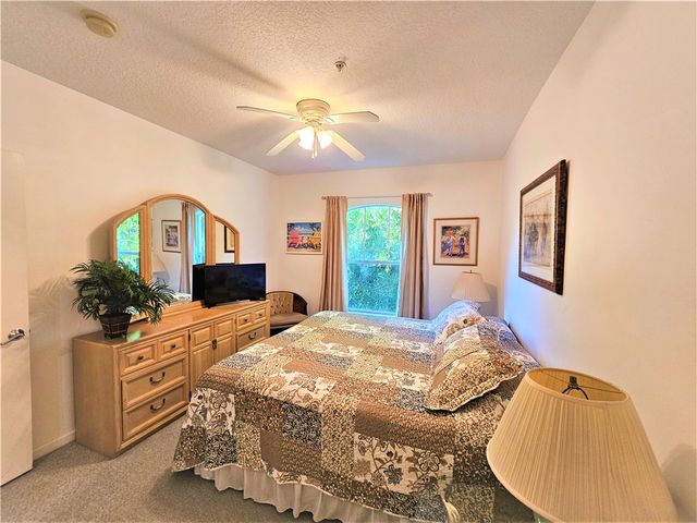 5050 Fairways Circle E301, Vero Beach, FL 32967