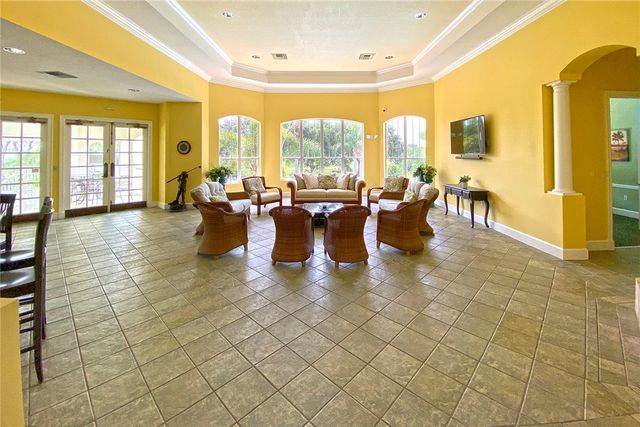 5050 Fairways Circle E301, Vero Beach, FL 32967