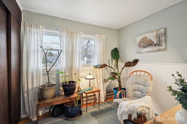 80 Easton Avenue, Spotswood, NJ 08884
