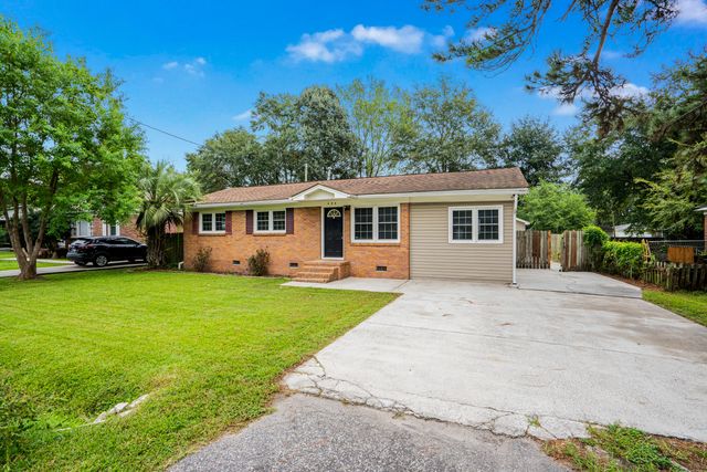 434 Clarine Drive, Goose Creek, SC 29445
