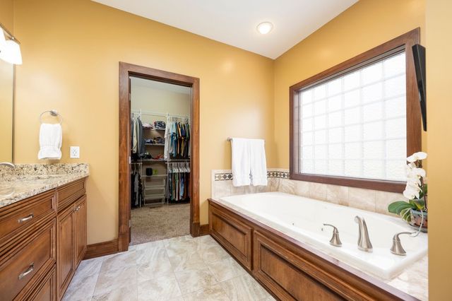 15301 Maple Drive, Urbandale, IA 50323