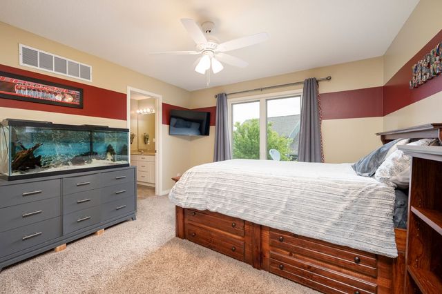 15301 Maple Drive, Urbandale, IA 50323