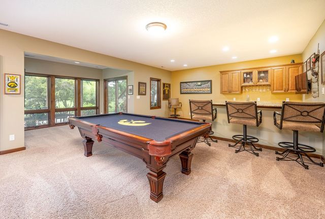 15301 Maple Drive, Urbandale, IA 50323