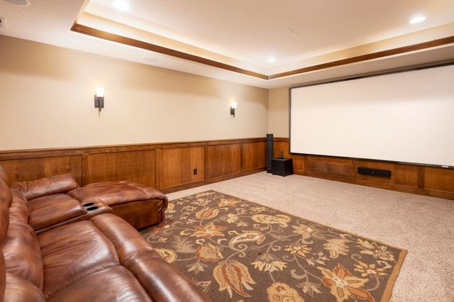 15301 Maple Drive, Urbandale, IA 50323