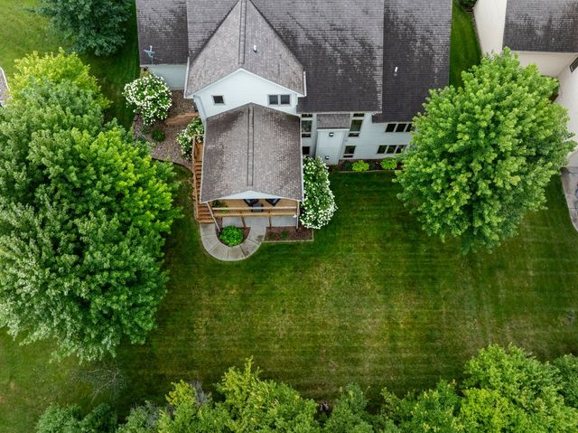 15301 Maple Drive, Urbandale, IA 50323