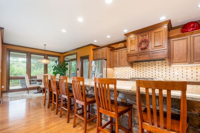 15301 Maple Drive, Urbandale, IA 50323