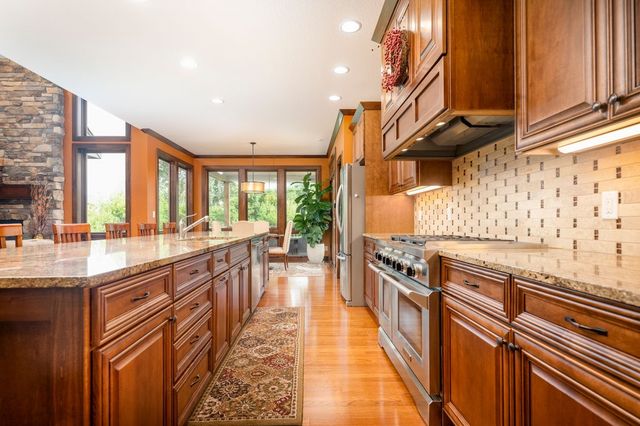 15301 Maple Drive, Urbandale, IA 50323