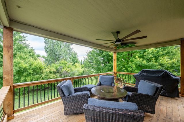 15301 Maple Drive, Urbandale, IA 50323