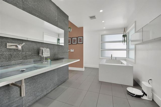 15540 SW 152nd Terrace, Miami, FL 33187