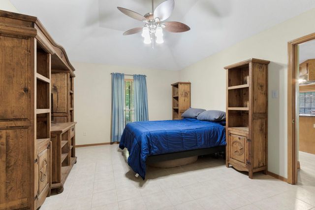 31610 Debbi Lane, Magnolia, TX 77355