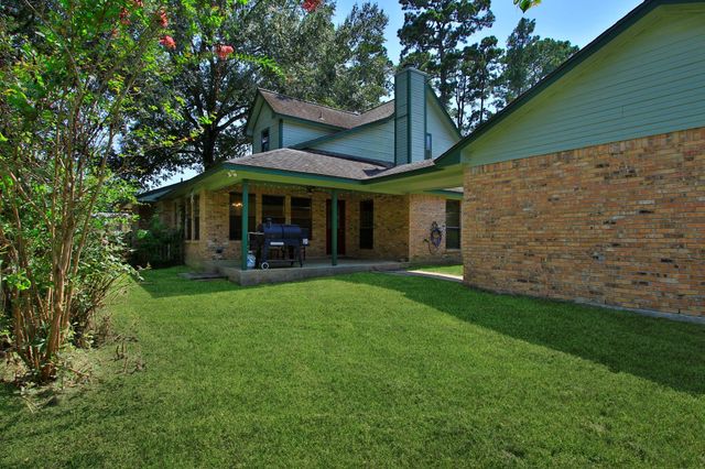 31610 Debbi Lane, Magnolia, TX 77355