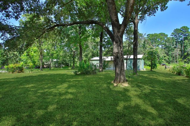 31610 Debbi Lane, Magnolia, TX 77355