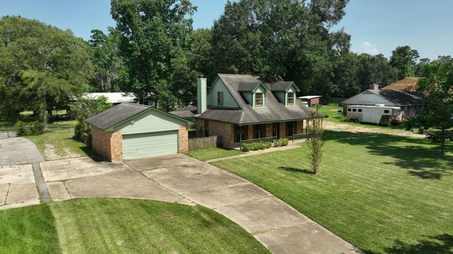 31610 Debbi Lane, Magnolia, TX 77355