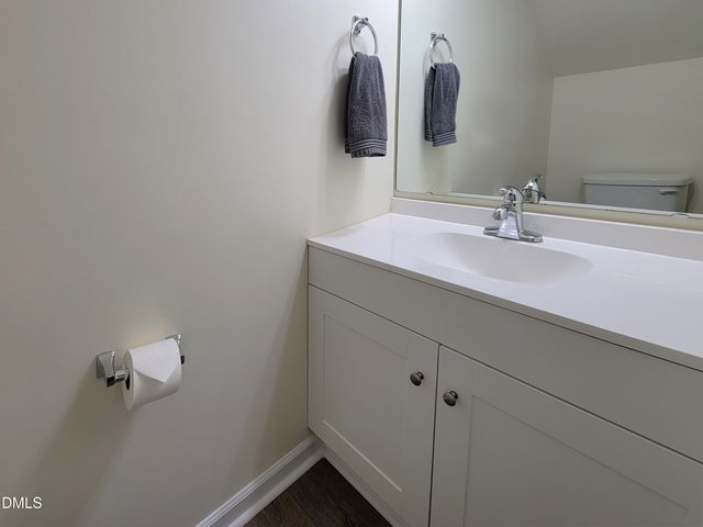 33 Cheltenham Drive, Clayton, NC 27520