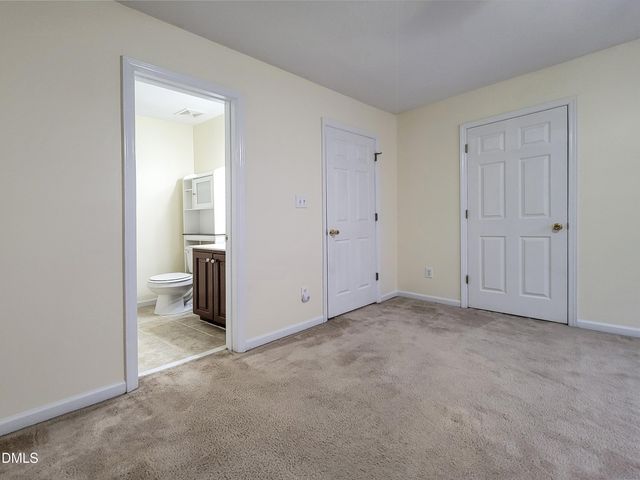 33 Cheltenham Drive, Clayton, NC 27520