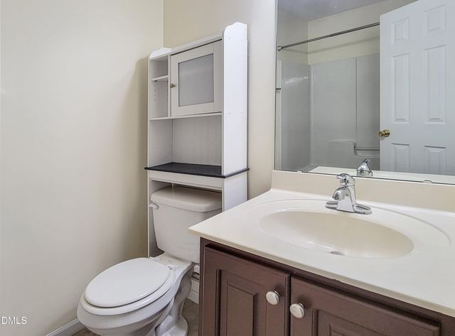 33 Cheltenham Drive, Clayton, NC 27520