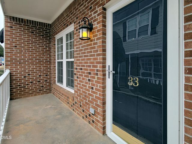 33 Cheltenham Drive, Clayton, NC 27520