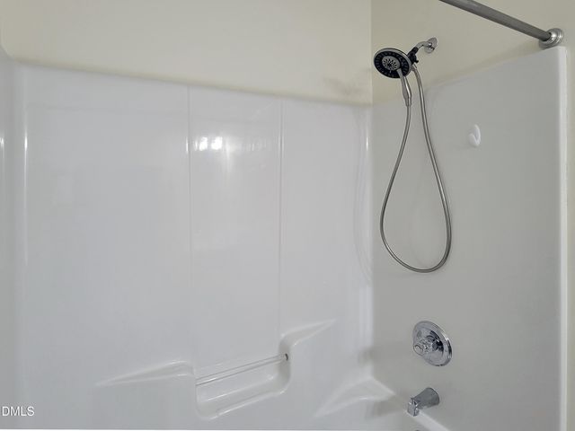 33 Cheltenham Drive, Clayton, NC 27520