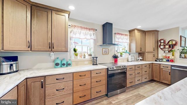 10910 WARRINGTON LN, Laurel, DE 19956