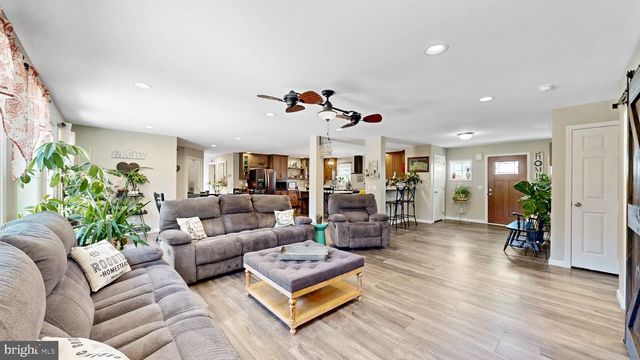 10910 WARRINGTON LN, Laurel, DE 19956