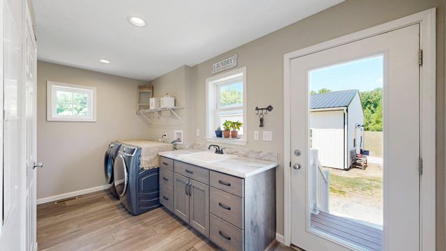 10910 WARRINGTON LN, Laurel, DE 19956