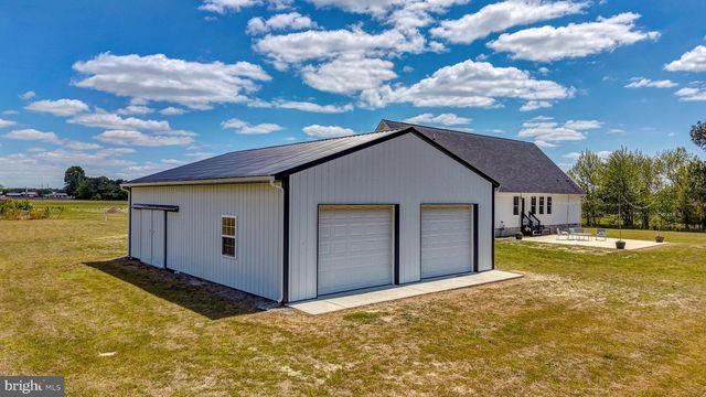 10910 WARRINGTON LN, Laurel, DE 19956
