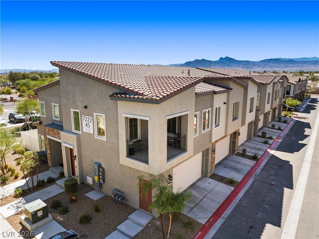 7222 North Decatur Boulevard 6, North Las Vegas, NV 89131 — exterior