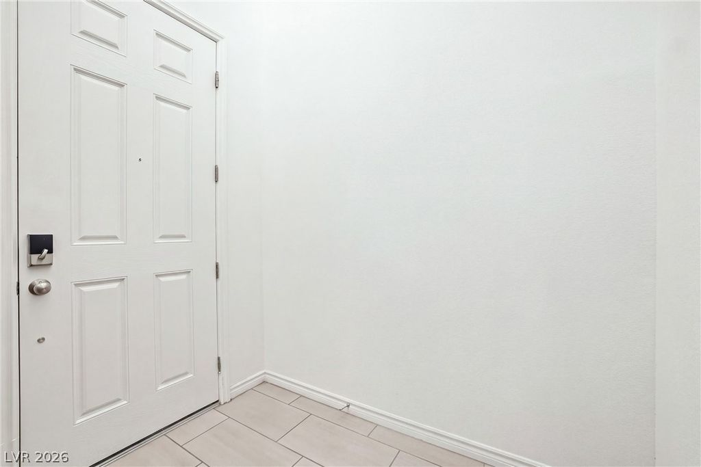 7222 North Decatur Boulevard 6, North Las Vegas, NV 89131 — photo 5