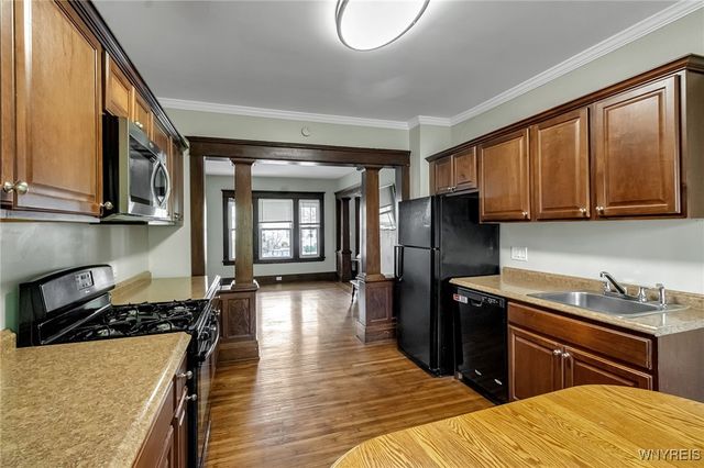 142 Englewood Avenue, Buffalo, NY 14214