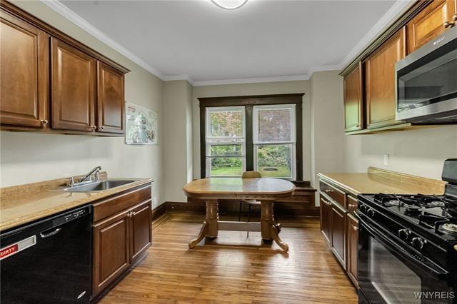 142 Englewood Avenue, Buffalo, NY 14214