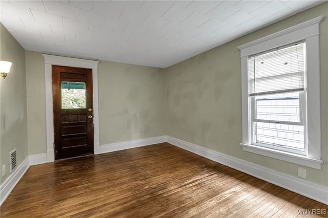 142 Englewood Avenue, Buffalo, NY 14214