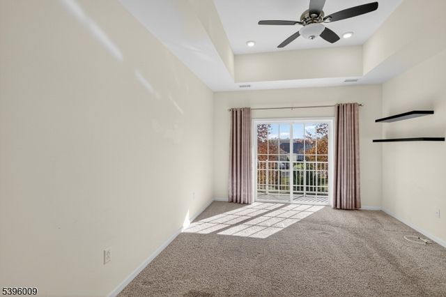 67 Grabowski Dr, Sayreville Boro, NJ 08859