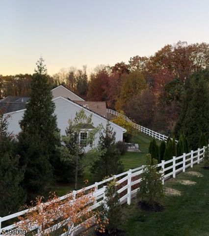 67 Grabowski Dr, Sayreville Boro, NJ 08859