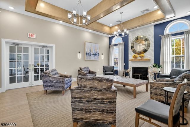 67 Grabowski Dr, Sayreville Boro, NJ 08859