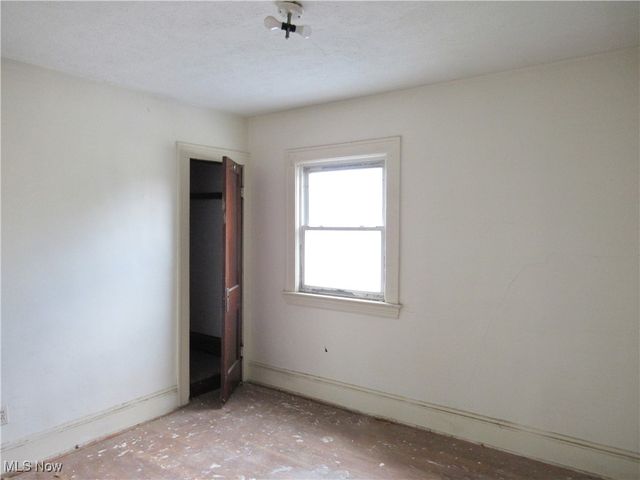 15106 Edgewood Avenue, Cleveland, OH 44128