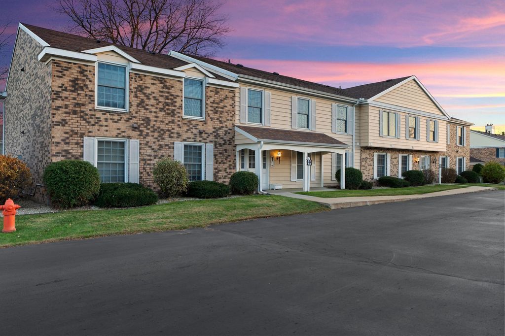 1931 Greenfield Lane SW A, Rochester, MN 55902