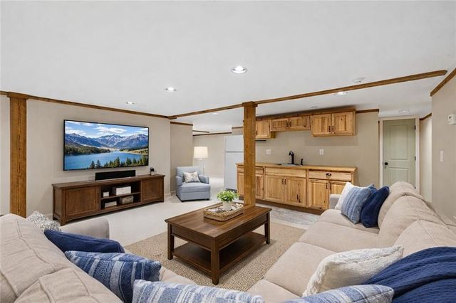 1429 Lakeview Road, Grayson, GA 30017