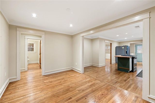 1429 Lakeview Road, Grayson, GA 30017