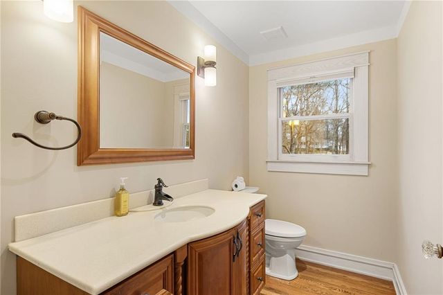 1429 Lakeview Road, Grayson, GA 30017