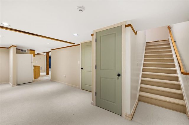 1429 Lakeview Road, Grayson, GA 30017