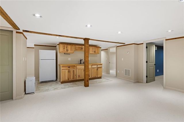 1429 Lakeview Road, Grayson, GA 30017