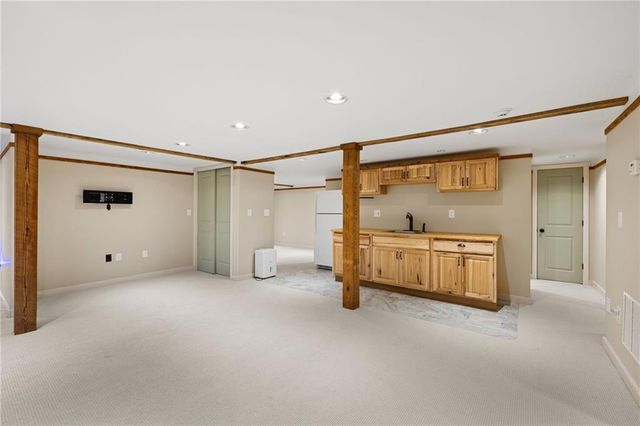 1429 Lakeview Road, Grayson, GA 30017