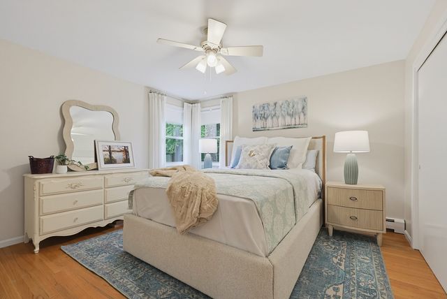 45 Surrey Dr, Mansfield, MA 02048