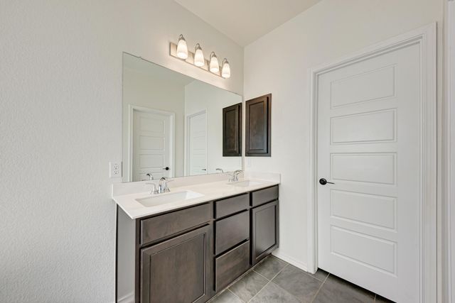 18600 Golden Eagle WAY, Elgin, TX 78621