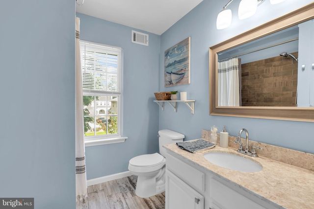 20 JUNE AVE, Hamilton, NJ 08619