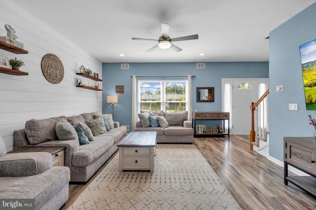 20 JUNE AVE, Hamilton, NJ 08619