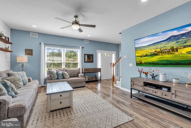 20 JUNE AVE, Hamilton, NJ 08619
