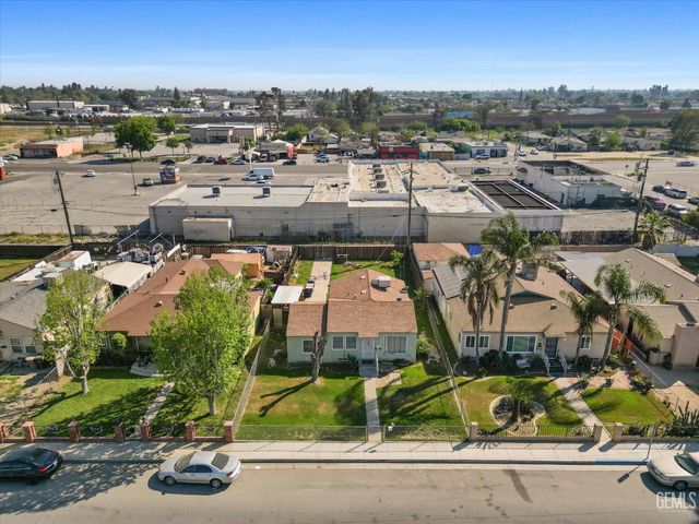 429 1st Street, Bakersfield, CA 93304